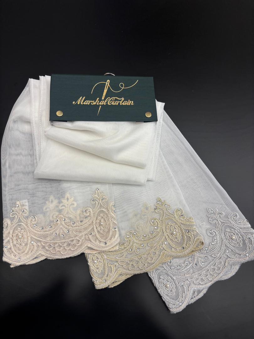 پرده تور ابریشم پایین /بغل حاشیه سنگ دوزی و مروارید شده برند مارشال کد 10111